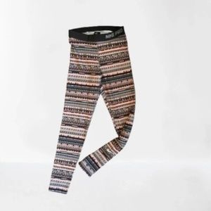 Nike Pro Women Leggings Peach, Black, Gray, White Size M